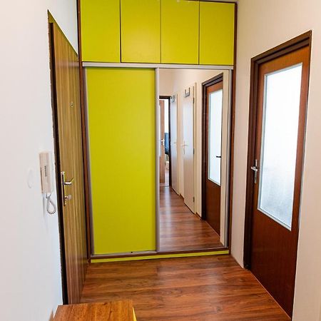 Room 1 Km From Center 布拉迪斯拉发 外观 照片